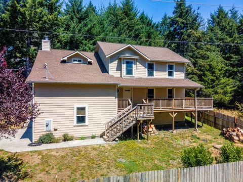 425 Parkview Road, Shelter Cove, CA 95589 - MLS#: 263782