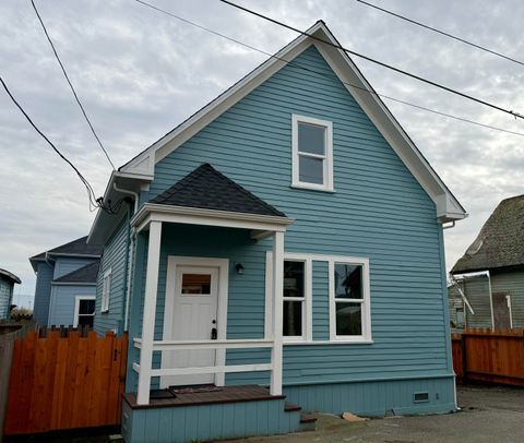 Photo of 20 Cadman Court, Samoa Peninsula, CA 95564 (MLS # 271543)