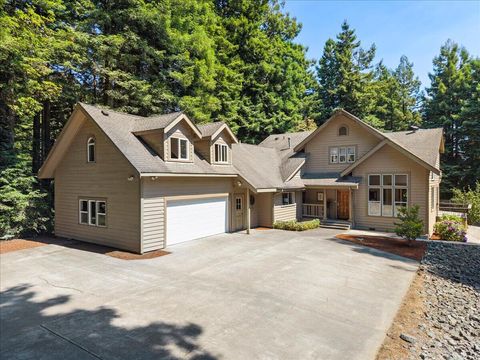 Photo of 150 Hilltop Lane, Blue Lake, CA 95525 (MLS # 272054)