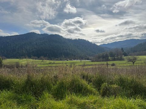 Photo of 180 Cherry Tree Lane #008-510-009-000, Salyer, CA 95563 (MLS # 271630)