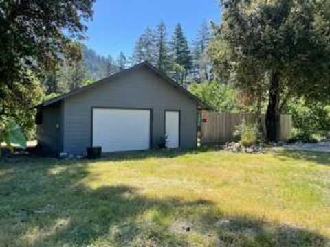 Photo of 42121 St Hwy 299 None, Willow Creek, CA 95573 (MLS # 271462)
