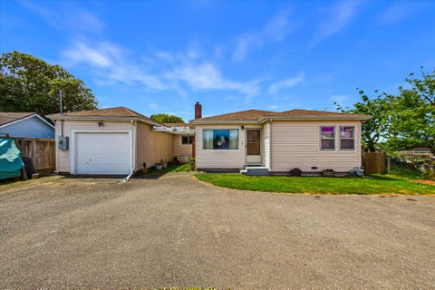 Photo of 1840 Quaker Street, Eureka, CA 95501 (MLS # 273175)