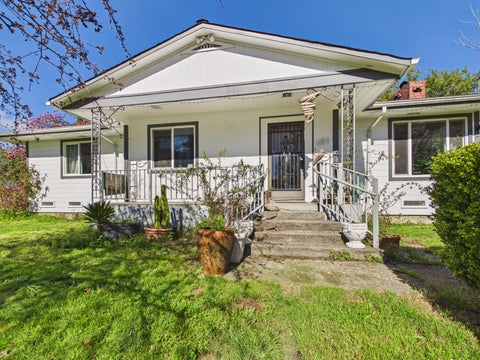 Photo of 121 Manzanita Avenue, Redway, CA 95560 (MLS # 273564)