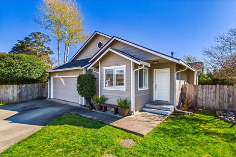Photo of 1760 Sitka Court, McKinleyville, CA 95519 (MLS # 271807)