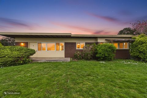 Photo of 2436 16th Street, Eureka, CA 95501 (MLS # 272085)