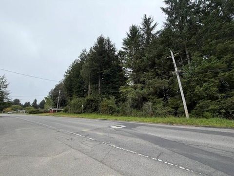 Photo of 0 Walnut Drive, Eureka, CA 95503 (MLS # 272869)