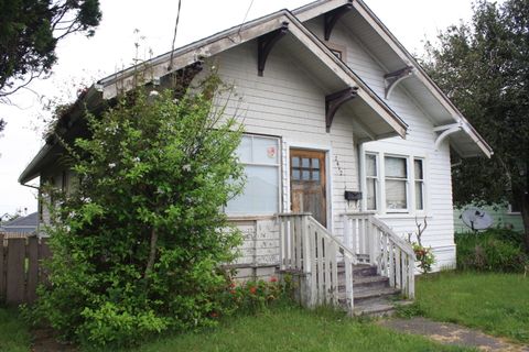 Photo of 2412 Union Street, Eureka, CA 95501 (MLS # 272264)