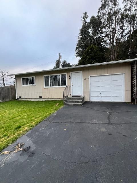 Photo of 4204 S Loop Road, Fortuna, CA 95540 (MLS # 271610)