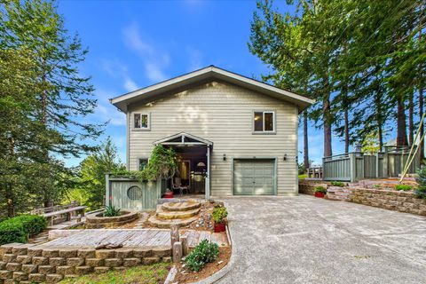 Photo of 663 Redwood Road, Shelter Cove, CA 95589 (MLS # 271493)