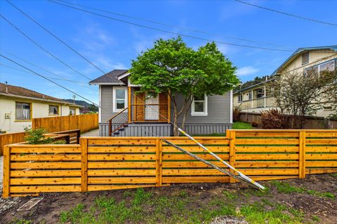 Photo of 355 Douglas Street, Rio Dell, CA 95562 (MLS # 271868)