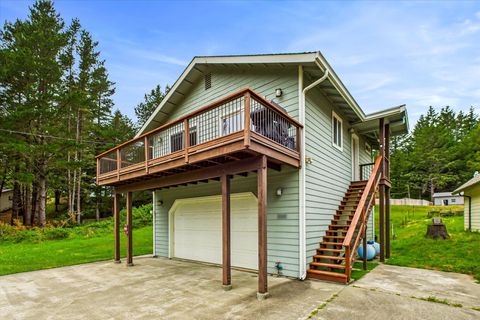 8989 Shelter Cove Road, Shelter Cove, CA 95589 - MLS#: 269505