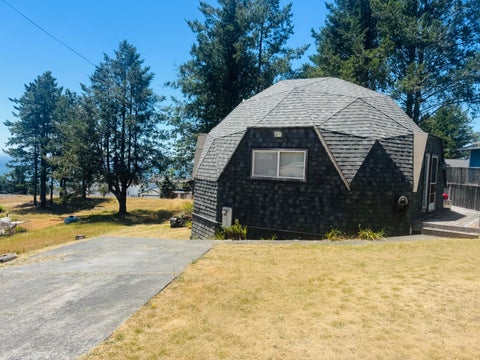 Photo of 265 Seafoam Drive, Shelter Cove, CA 95589 (MLS # 272956)