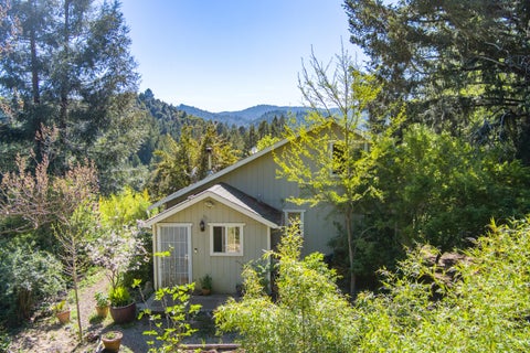 Photo of 12600 Briceland Road, Whitethorn, CA 95589 (MLS # 273530)
