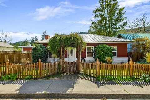 942 Redway Drive, Redway, CA 95560 - MLS#: 268963