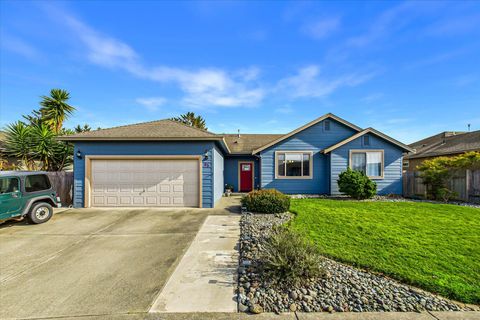Photo of 85 Shadowbrook Street, Loleta, CA 95551 (MLS # 271500)