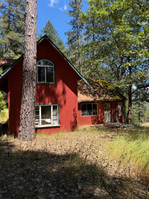 Photo of 2260 Betts Road, Zenia, CA 95595 (MLS # 272734)