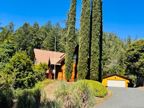 Photo of 1800 California 96 None, Willow Creek, CA 95573 (MLS # 272758)