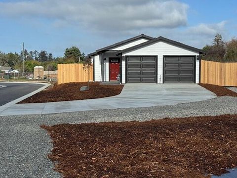 Photo of 2205&2207 Golden Star Court, McKinleyville, CA 95519 (MLS # 271760)