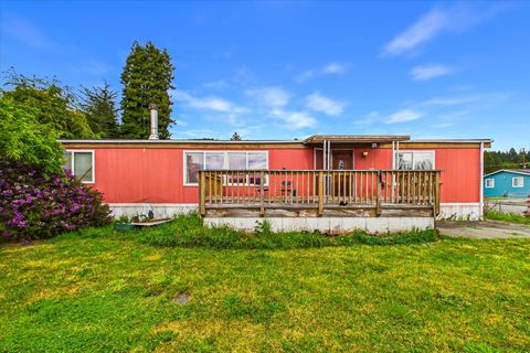 Photo of 113 Evergreen Street #113, Blue Lake, CA 95525 (MLS # 272457)