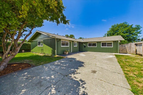 Photo of 2529 Baldwin Street, Arcata, CA 95521 (MLS # 272975)