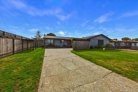Photo of 1094 Hiller Road, McKinleyville, CA 95519 (MLS # 273432)