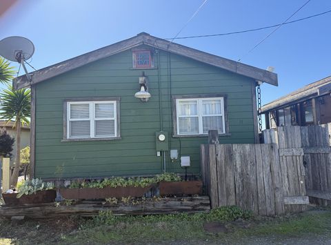 Photo of 11 Crab Street, Eureka, CA 95503 (MLS # 271861)