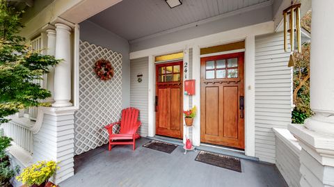 Photo of 241 15th Street, Eureka, CA 95501 (MLS # 271657)