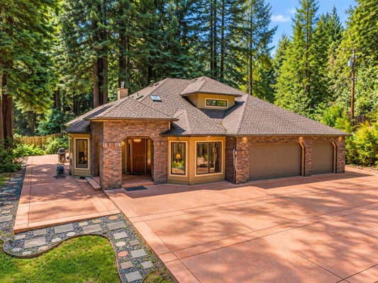 132 PEPPERWOOD LN, ARCATA, CA 95521 - Image bd2ea09333a78adef8d7aad3c85c0ea0/1004879353