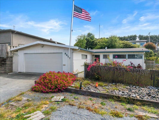 3417 NEVADA ST, EUREKA, CA 95503 - Image c039cf9c8c2e81dfa647aa9351d3bbe1/1408823352