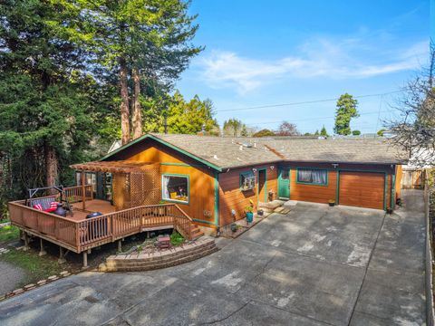 Photo of 1651 Rachel Lane, Eureka, CA 95503 (MLS # 271754)