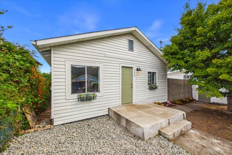 Photo of 266 Berkeley Street, Rio Dell, CA 95562 (MLS # 272927)