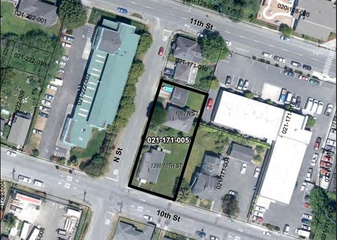 Photo of 1062 N Street, Arcata, CA 95521 (MLS # 272046)