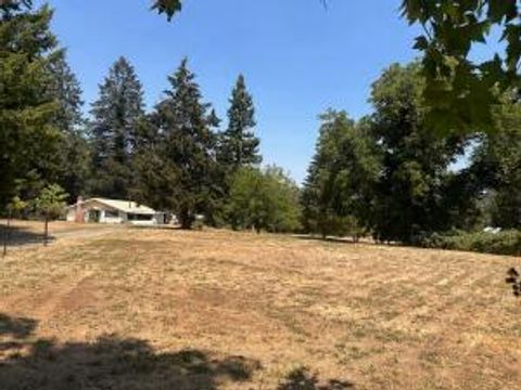 Photo of 38867 Ca-299 None, Willow Creek, CA 95573 (MLS # 272370)