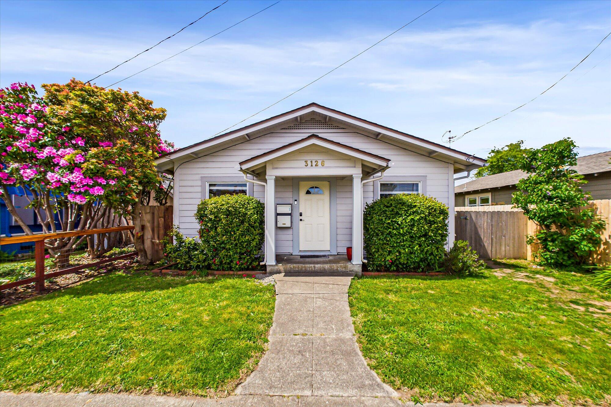 3126 Union Street