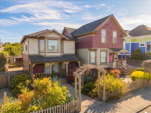 Photo of 2121 C Street, Eureka, CA 95501 (MLS # 273245)