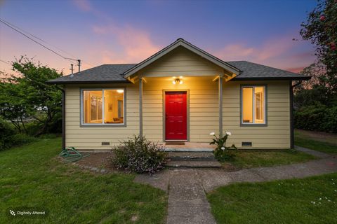 Photo of 1390 Grant Avenue, Arcata, CA 95521 (MLS # 271982)