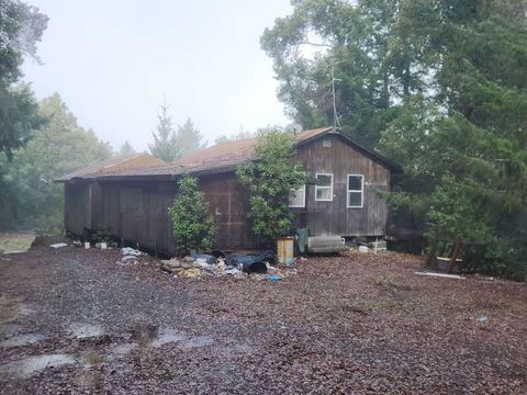 1533 Hungry Culch Road, Whitethorn, CA 95589 - #: 265821