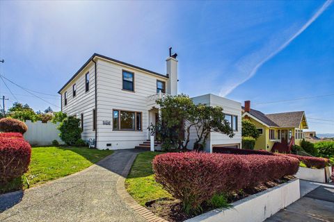Photo of 1290 I Street, Arcata, CA 95521 (MLS # 272069)