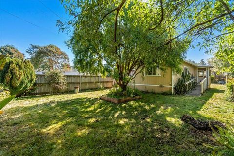 Photo of 772 Eucalyptus Road, McKinleyville, CA 95519 (MLS # 272025)