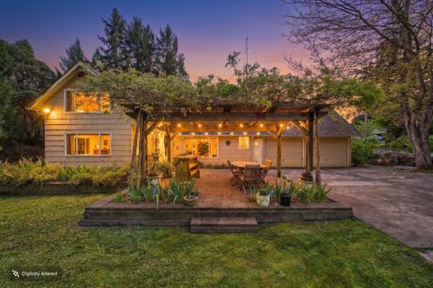 Photo of 30 Placer Drive, Orleans, CA 95556 (MLS # 272076)