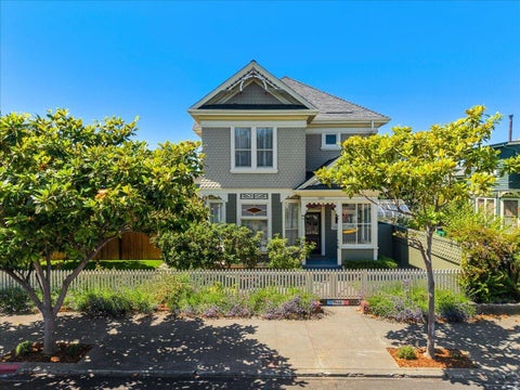 Photo of 1456 C Street, Eureka, CA 95501 (MLS # 273048)
