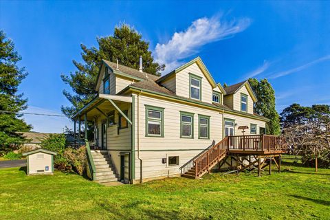 Photo of 2450 Kenmar Road, Fortuna, CA 95540 (MLS # 272081)