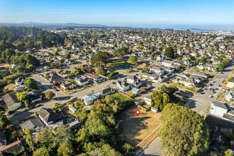MLS: 268878