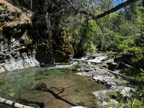 Photo of 8980 Reading Creek Road, Douglas City, CA 96024 (MLS # 272374)