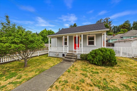 Photo of 1036 O Street, Fortuna, CA 95540 (MLS # 272658)