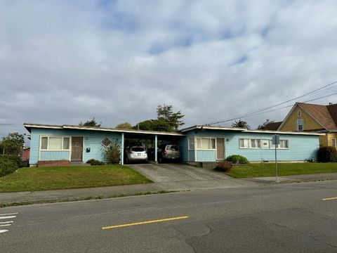 Photo of 2805 California Street, Eureka, CA 95501 (MLS # 271786)