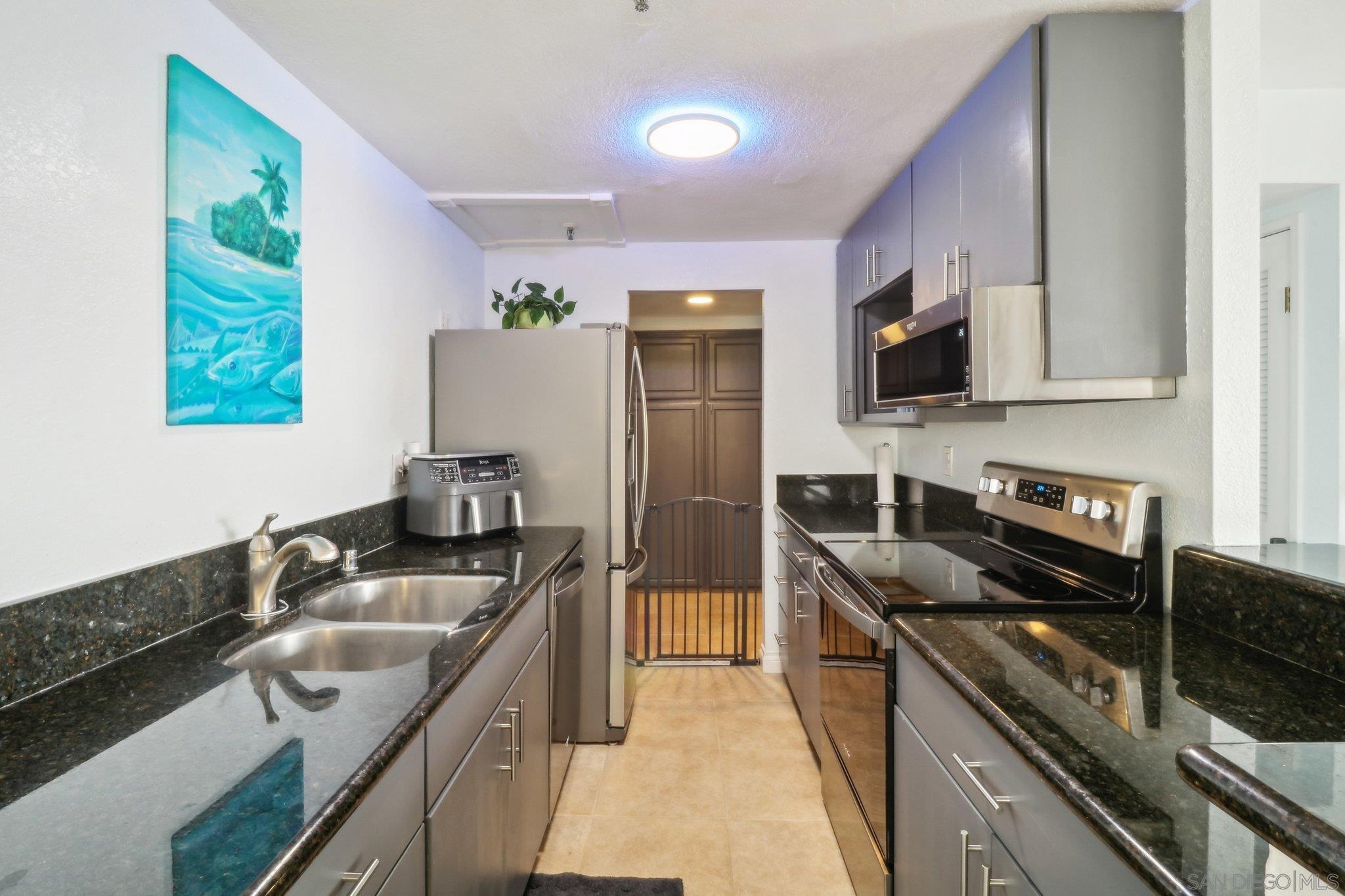 1333 8Th Ave 603