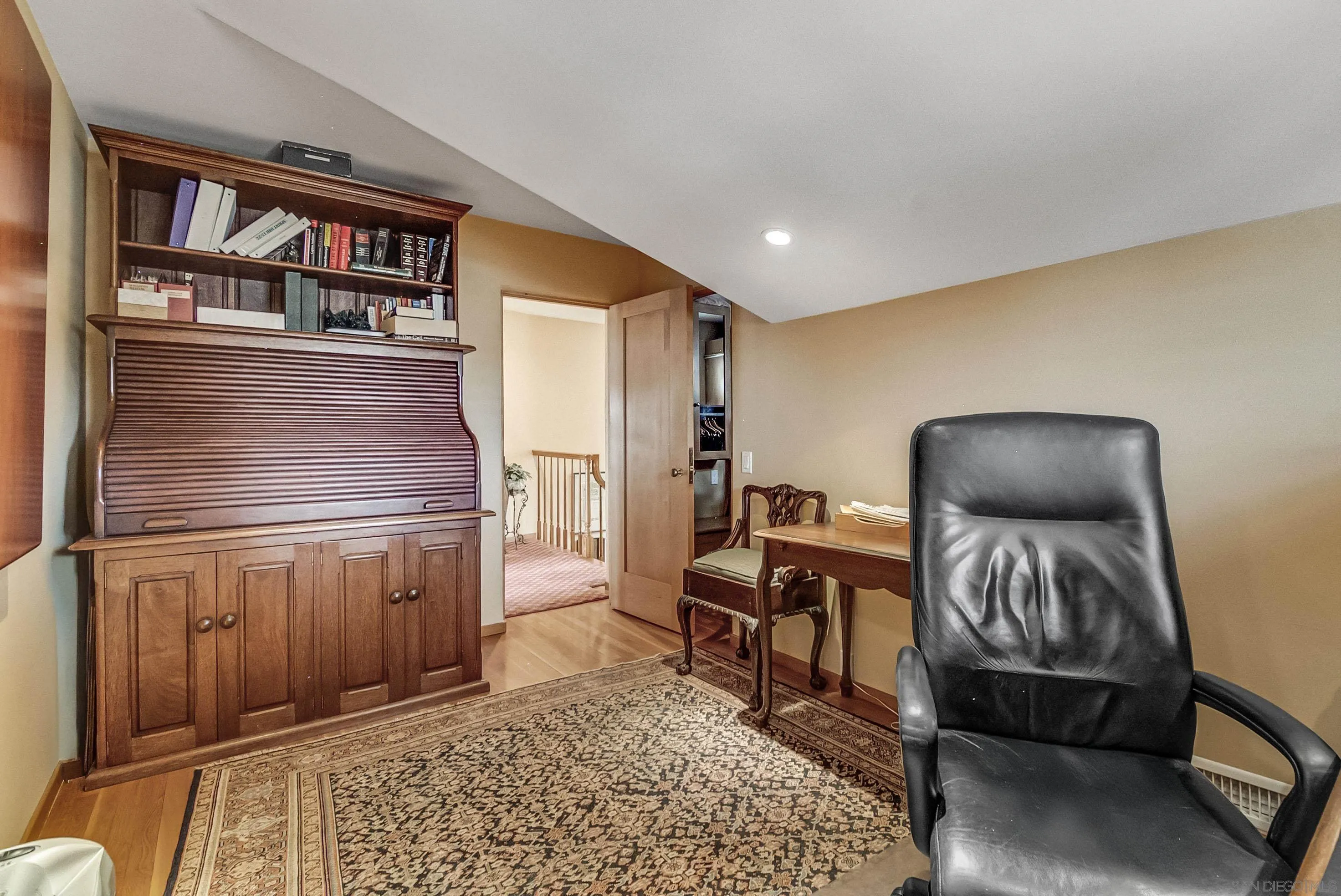 San Diego, California 92106, United States, 4 Bedrooms Bedrooms, ,4 BathroomsBathrooms,Residential,Active,26052