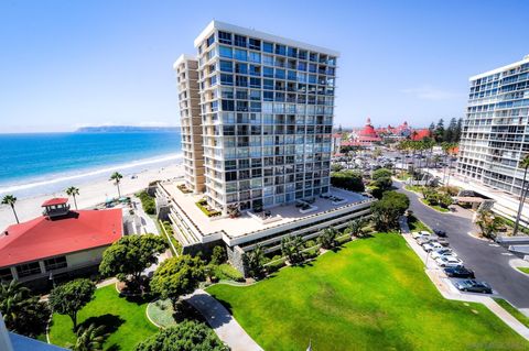 Condominium in Coronado CA 1730 Avenida Del Mundo.jpg