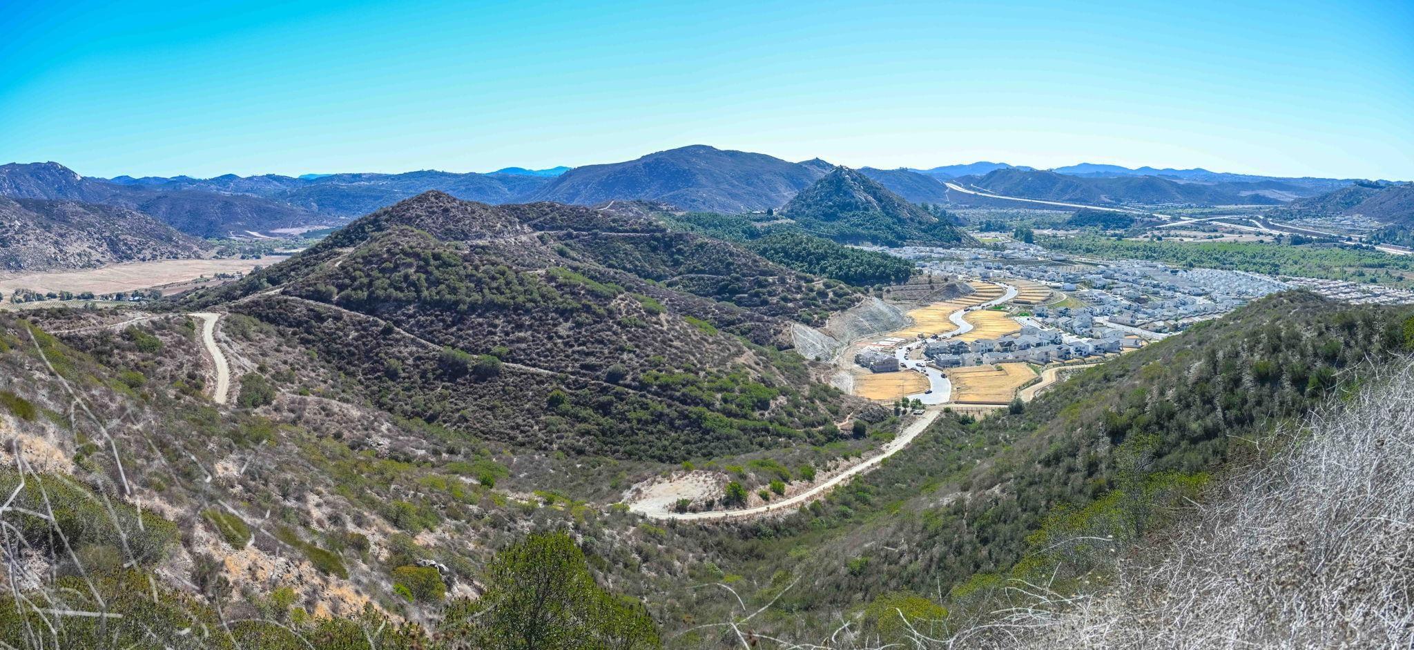 Pala Mesa Mountain Dr